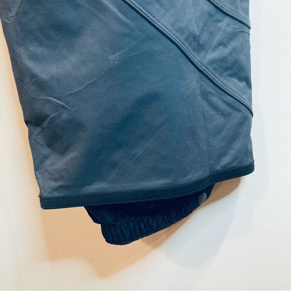 COLUMBIA Sz M Titanium Many Pockets Magnetic and Zipper Closure Snow Ski Pants - Picture 6 of 15